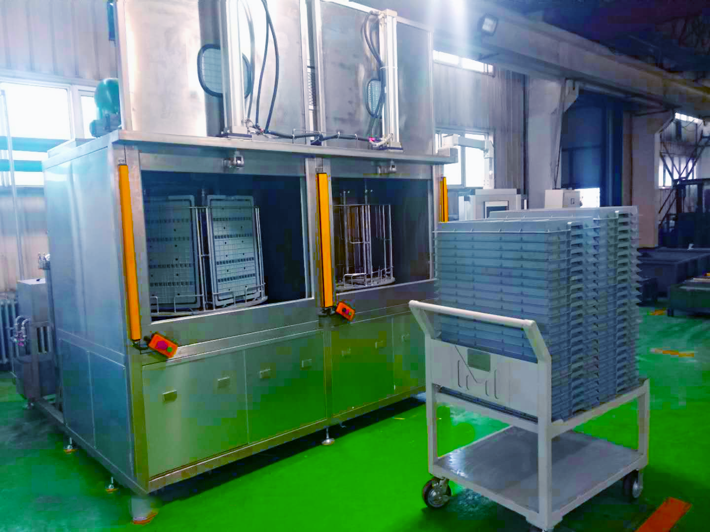 超聲波清洗光學(xué)鏡片不干凈是怎么回事？